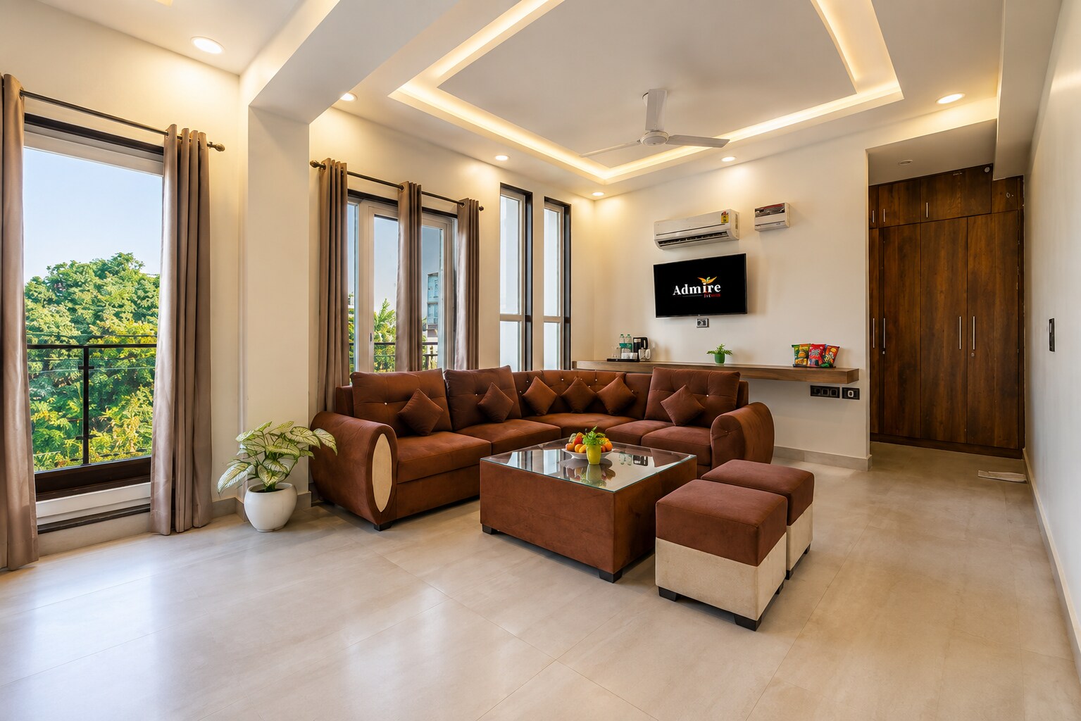 Main gallery