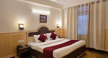 Newlands B&B (500 meters from Mall Road) Room Type - Deluxe Room
