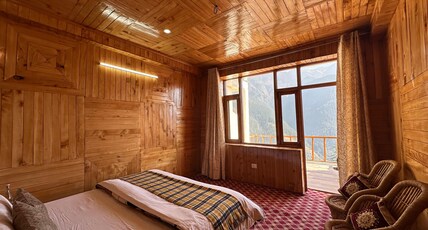 Mahadev Homestay Room Type - Sunrise Room