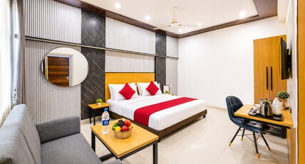Hotel Downtown by Quadis- Sector 15 Noida Room Type - Deluxe Room
