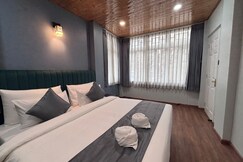 Muscatel Stays - Villa 70 (100 Mts fromMall Rd)