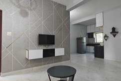 Sukruthi service apartment