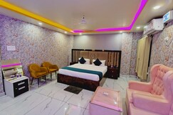 Photos of Hotel Diamond Regency