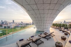 Waldorf Astoria Bangkok by Hilton
