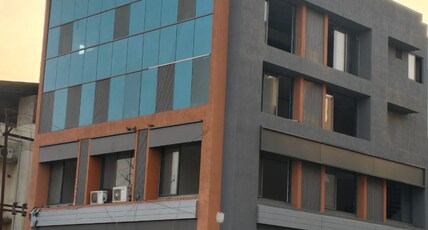 Hotel royal park Room Type - SP CARPORATE ROOMS