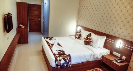 L E SANARA RESIDENCY Room Type - Deluxe Room