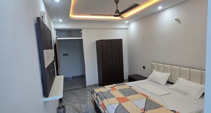 Baba Prakashpuri Hotel Restaurant AC Room Stay Room Type - Bedroom 4