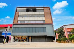 Collection O Kotdwar Railway Junction Formerly K Square