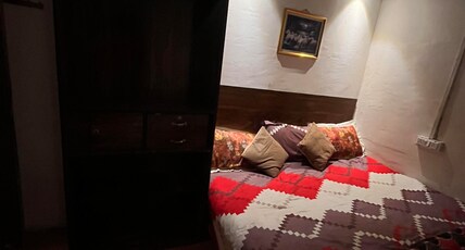 Mahakal home stay Room Type - Room 102 (Double Room)