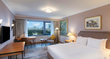 Hanoi Daewoo Hotel Room Type - Club Room King Bed