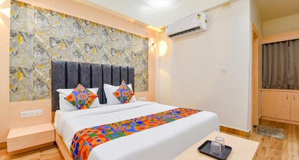 FabHotel Symphony Grand - Inside Barcelona Complex Room Type - Deluxe Room