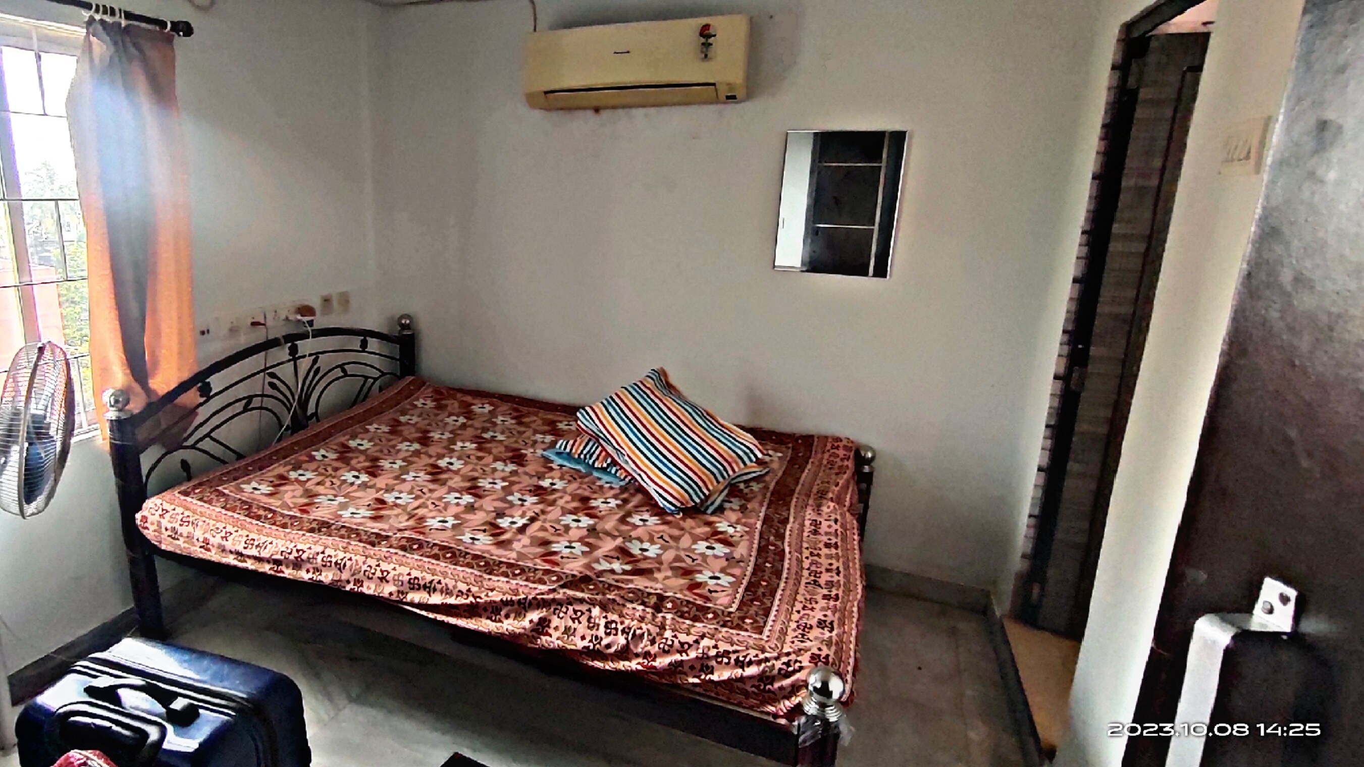 Bengal INN Guest House - Tap to explore photos