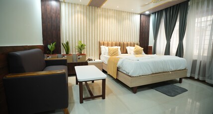 HOTEL SAI AMRIT RESIDENCY Room Type - Executive Room