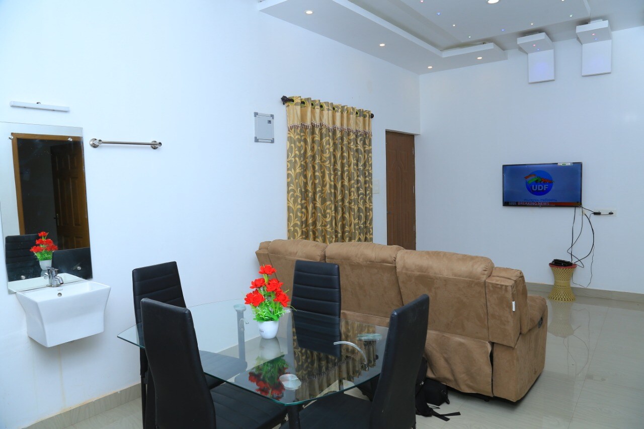 Vythiri Hills Holiday Homes | Rooms & Pool - Tap to explore photos