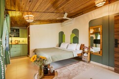 Studio Apartment W Pool Vagator Beach 5 min ride