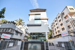 Hotel O Sunshine Inn Near Pune Railway Station