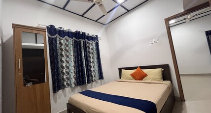 Pookode Holidays - by a small stream Room Type - Deluxe Room 3 Sharing