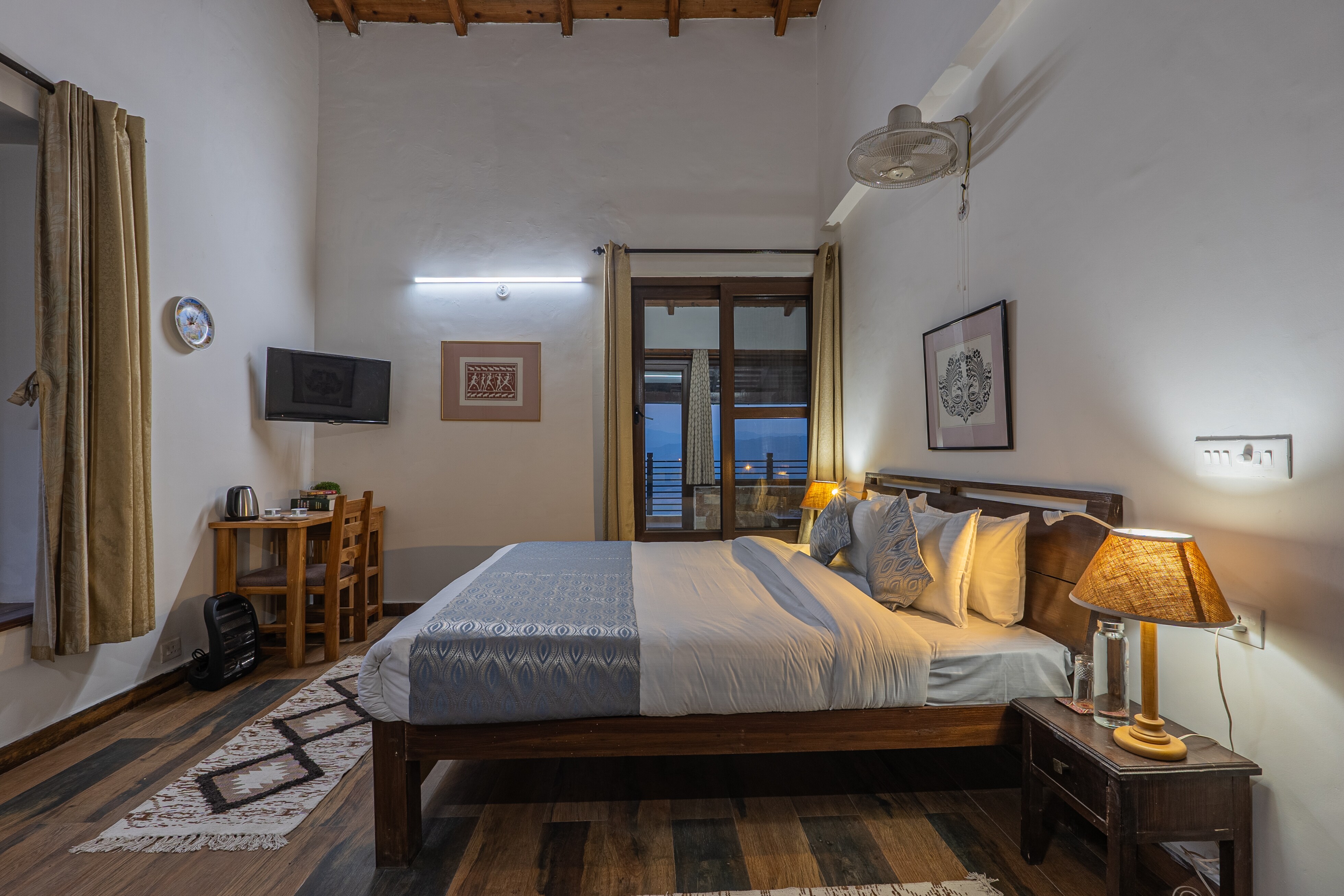 Alaya Stays SnowPeak 3 BHK Villa With Hill Views - Tap to explore photos