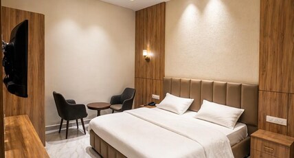 M Raj Hotels Room Type - Deluxe Room with Air Conditioning