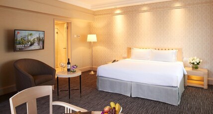 York Hotel Singapore Room Type - Deluxe Marble
