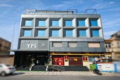 Hotel YPS