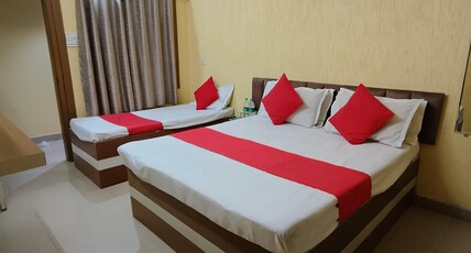 Hotel KA Square Room Type - Deluxe Triple Room