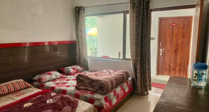 Shivanya Guest House & Restaurant Room Type - Bedroom 8