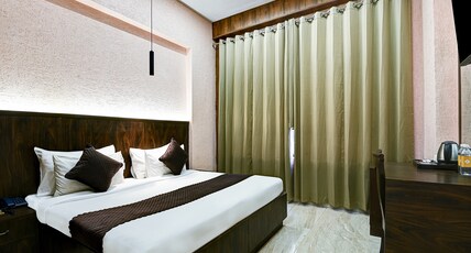 FabHotel Prime The Rivlet Premium - MG Road Room Type - Deluxe Room