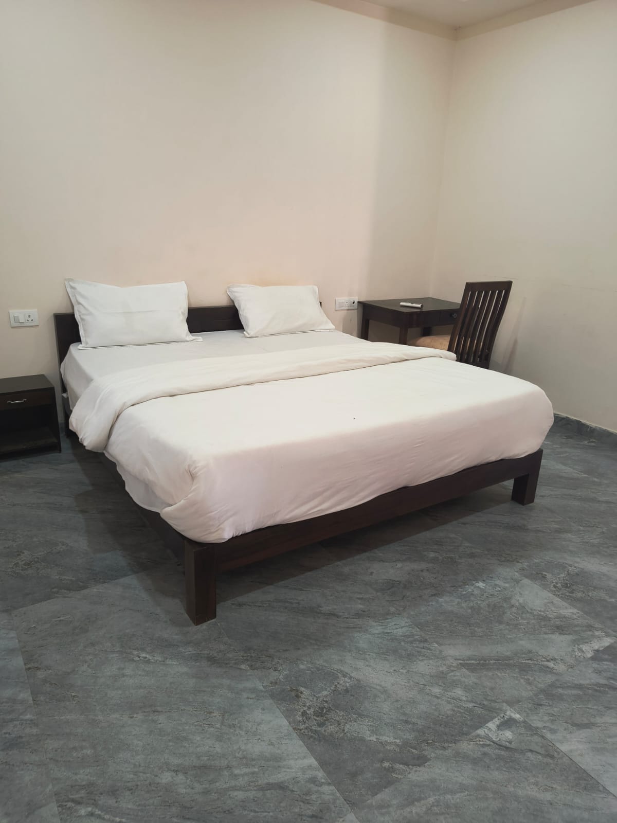 Lake view resort Bikaner - Tap to explore photos