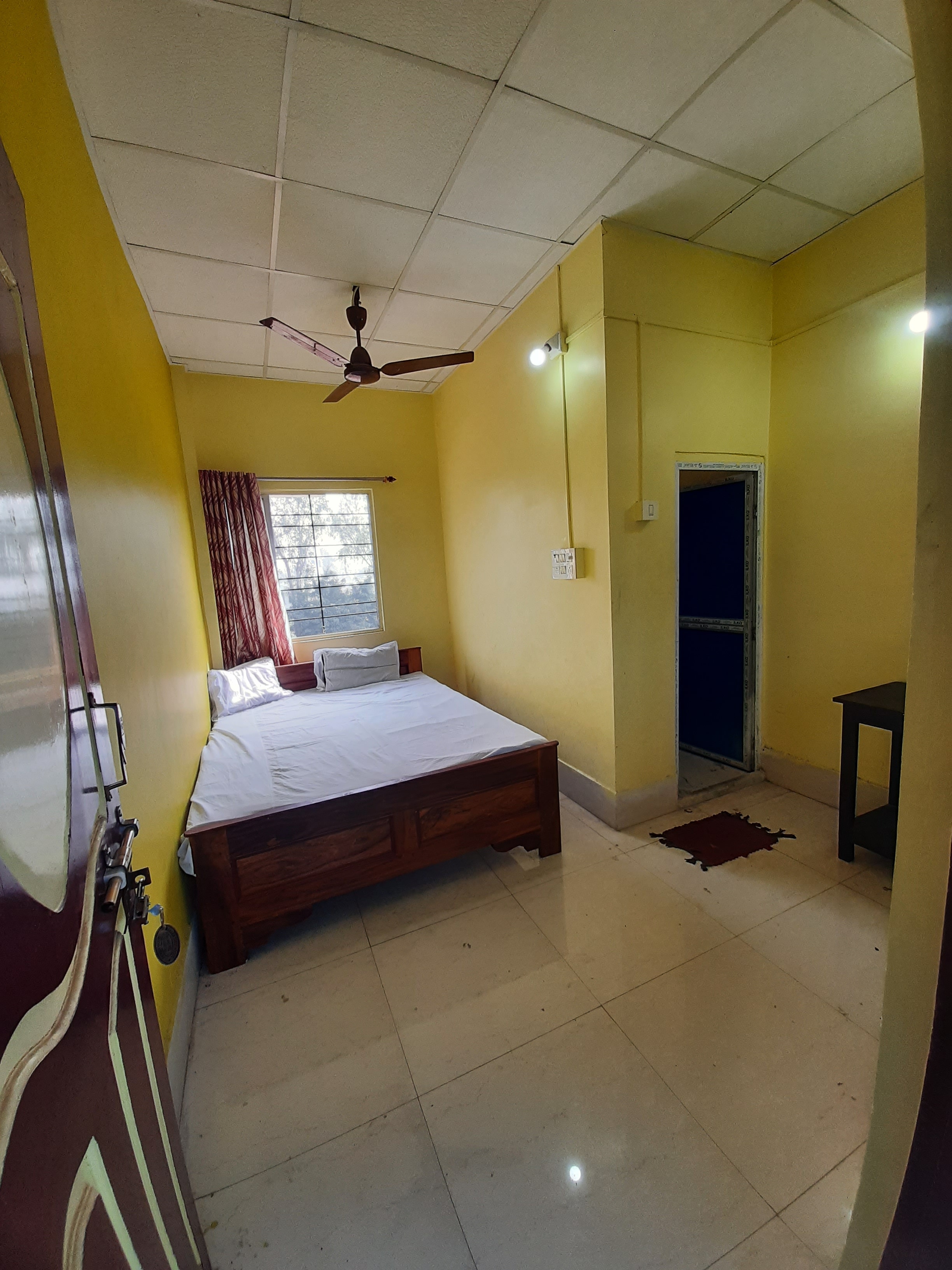 MAHABIR GUEST HOUSE - Tap to explore photos