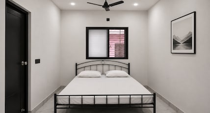 Brij rani mahal Room Type - Standard Room ( Queen size )