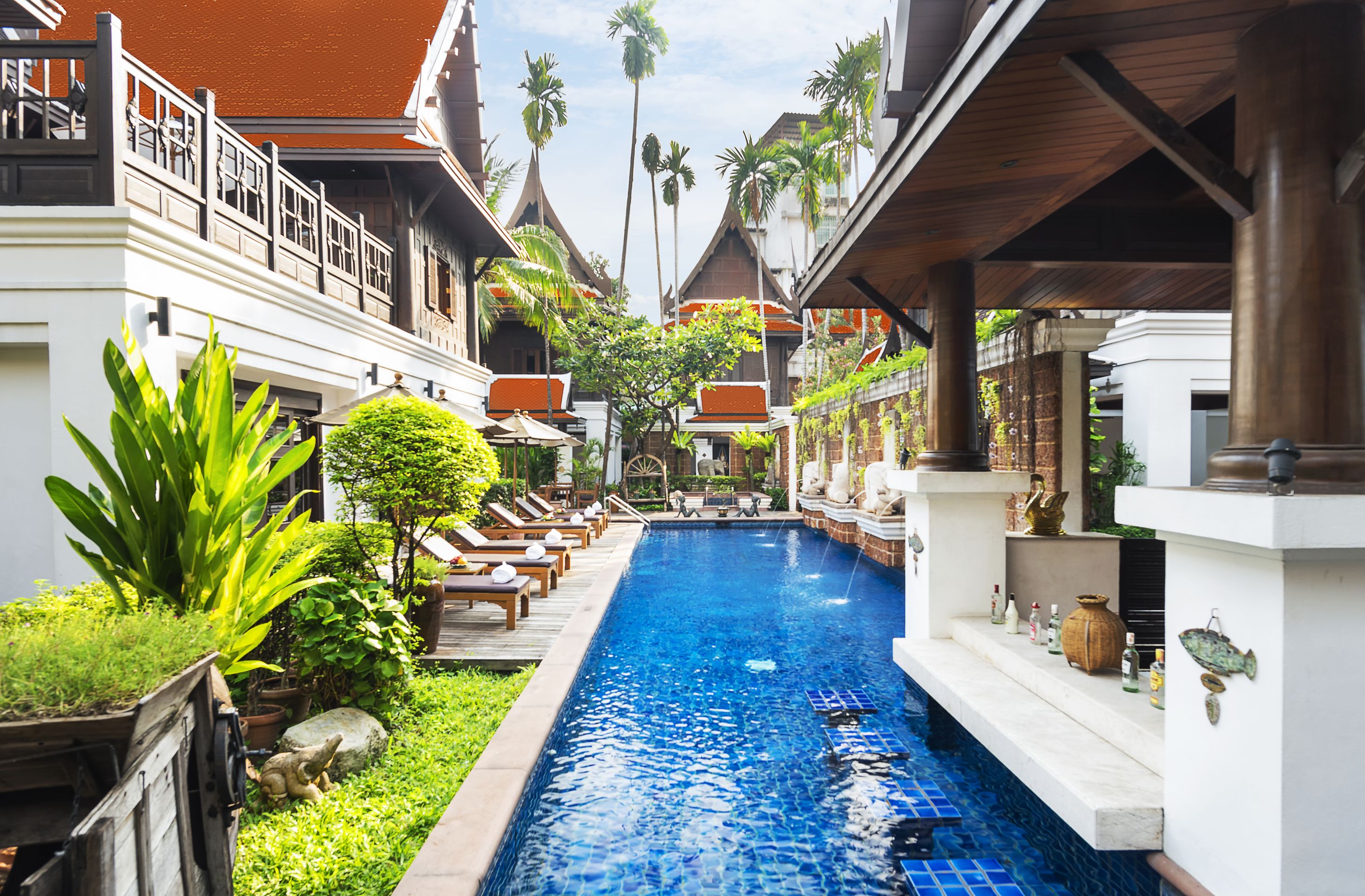 The Davis Bangkok - Tap to explore photos