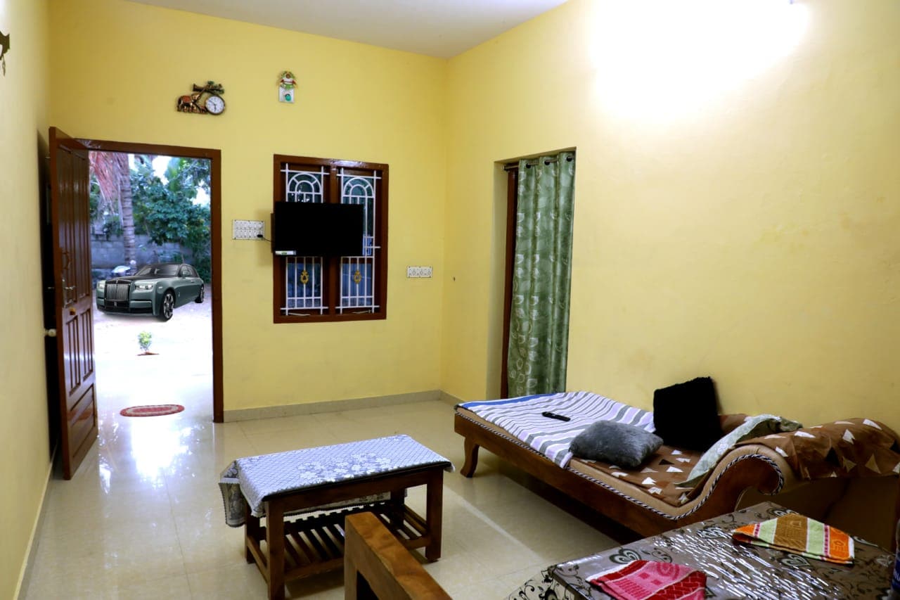 DilsBreak HomeStay - Tap to explore photos