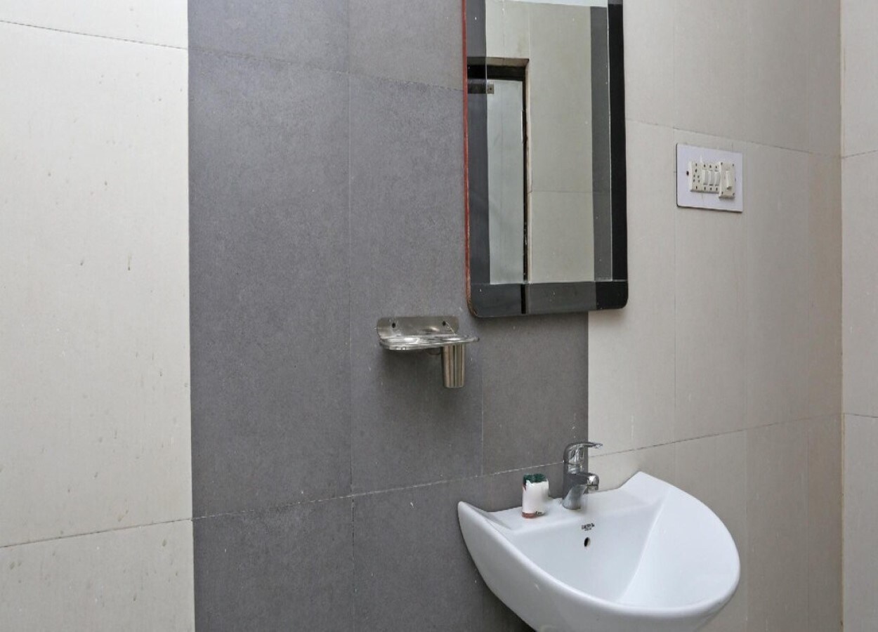 Hotel Blue Castle - Tap to explore photos