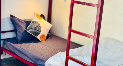 Vins villa & caffe Room Type - The Green View 6-Bed Dorm mix