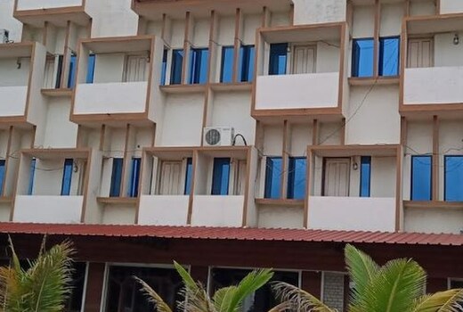 Hotel New Warana