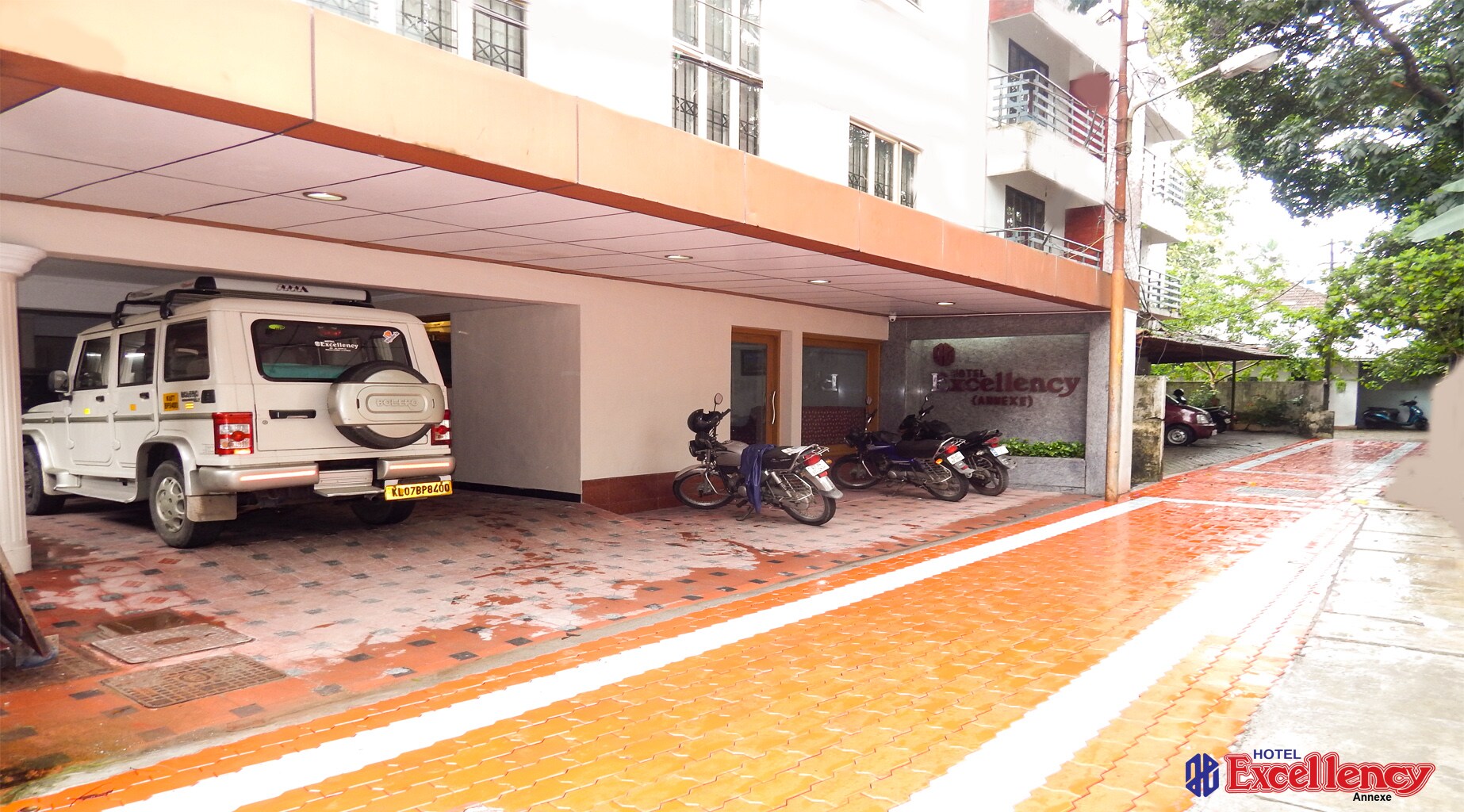 Hotel Excellency Annexe - Tap to explore photos