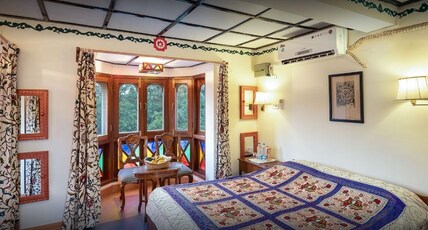 The Chateau Garli Room Type - Standard Room