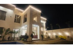 Hotel sarovar palace