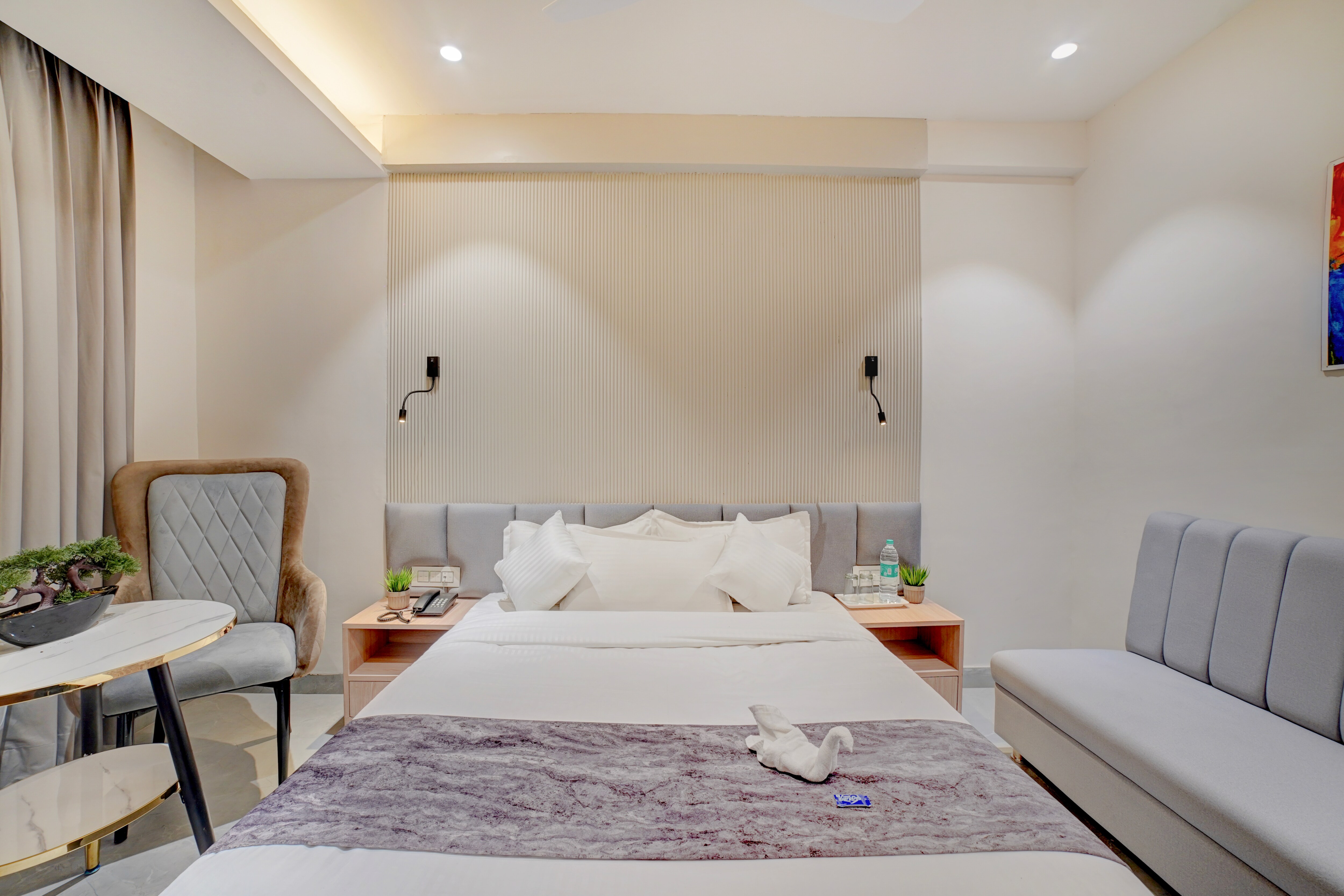 Madhuram Business Hotel - Tap to explore photos