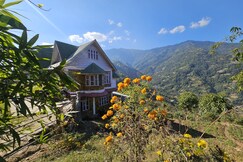 Cypress Valley View Homestay