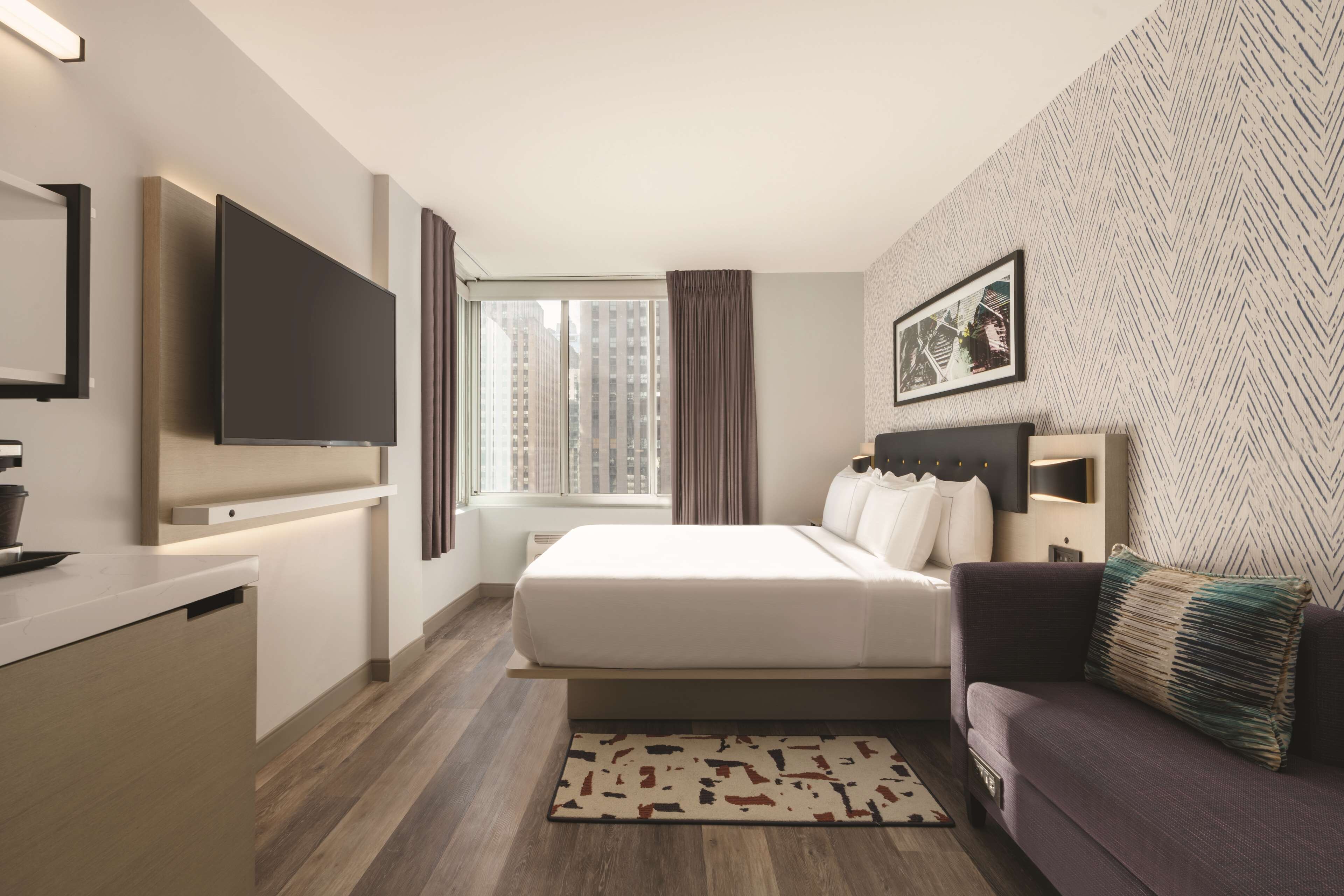 DoubleTree by Hilton New York Midtown Fifth Ave - Tap to explore photos