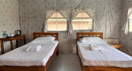 Sonai Nameri Tents And Cottages Nameri Resort Forest Room Type - AC Deluxe Twin Room