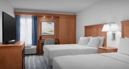 Hampton Inn Pittsburgh Greentree Room Type - 2 QUEEN BEDS