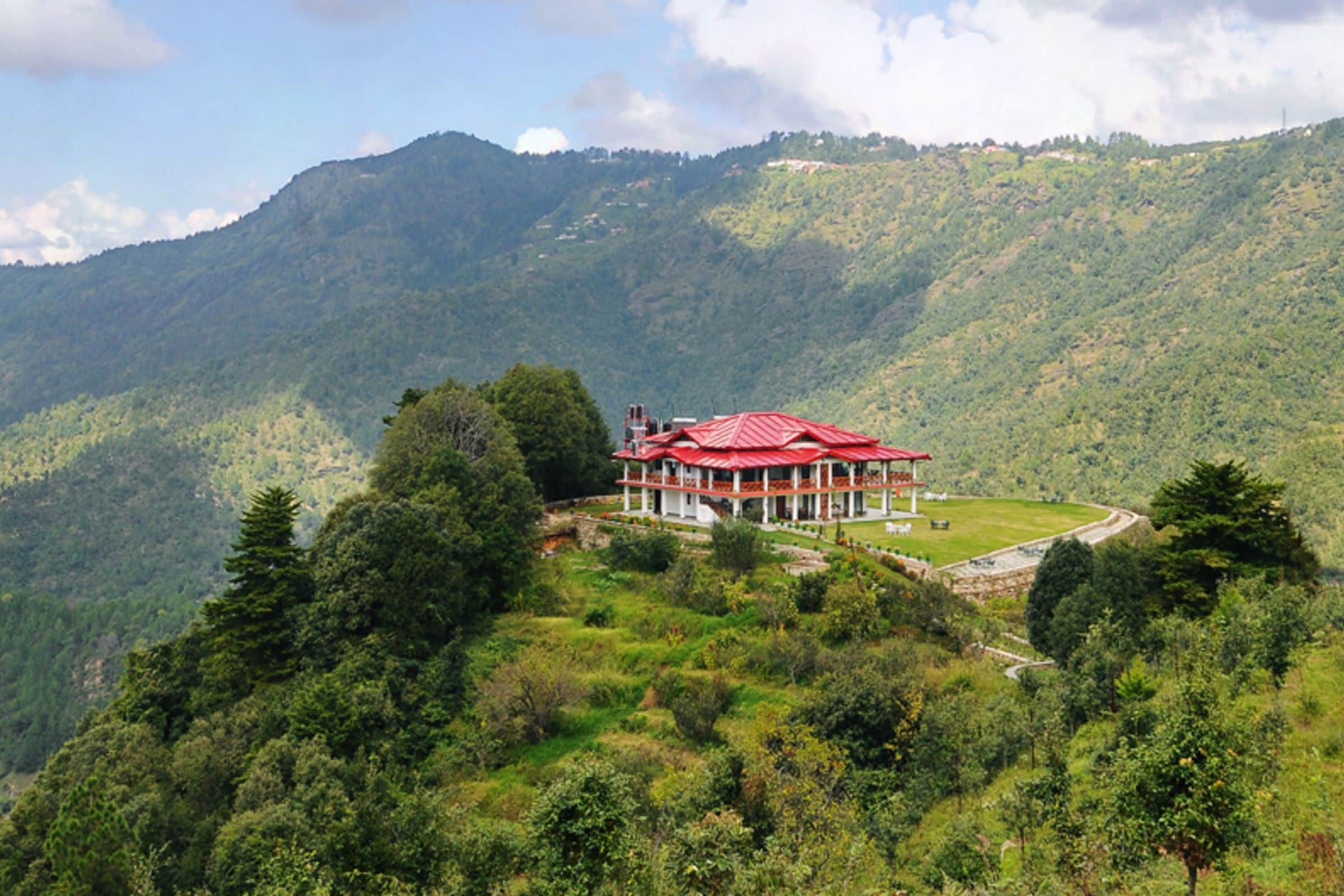 Dyo- The Organic Village Resort - Tap to explore photos
