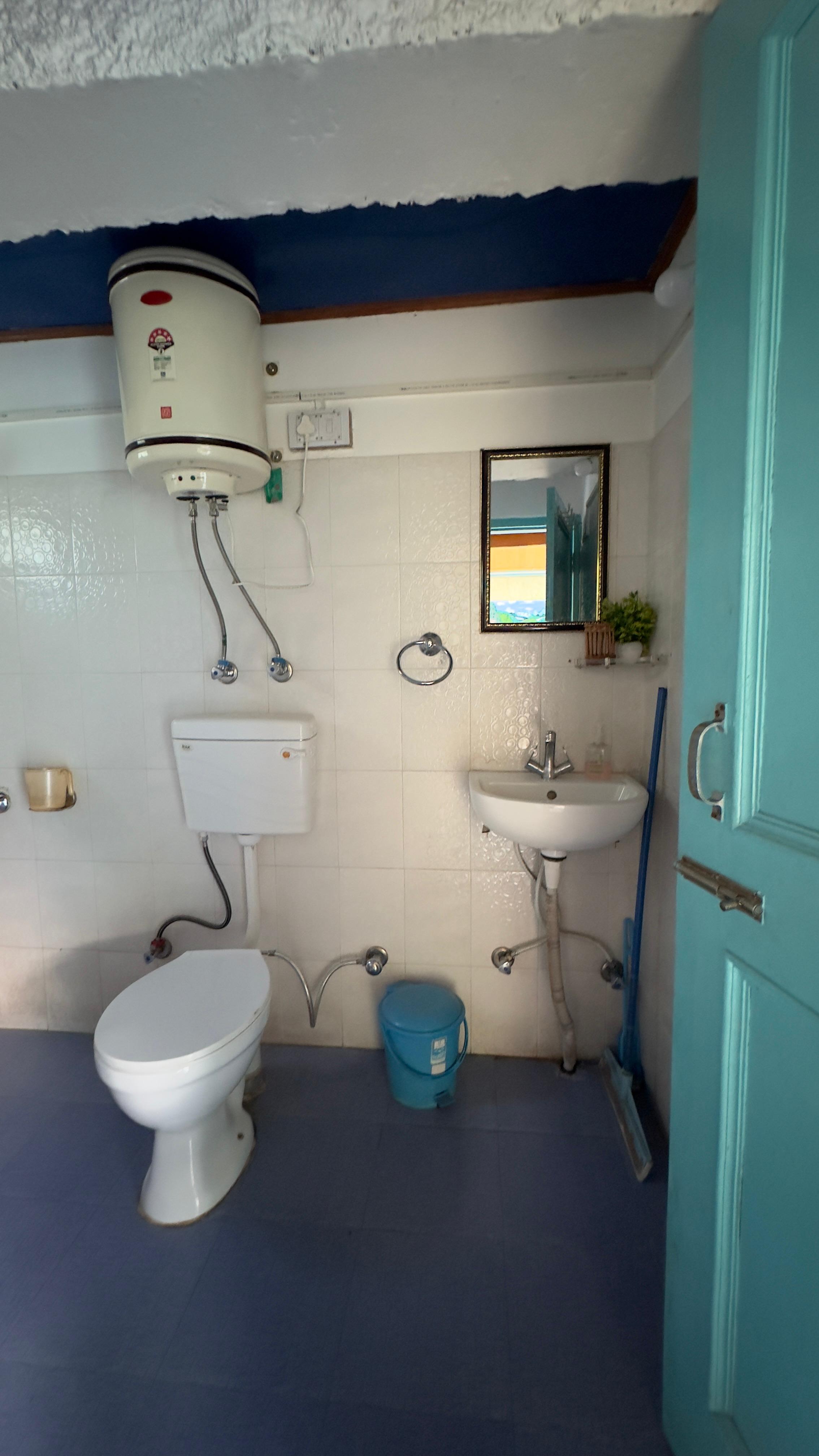 Lammaney Homestay - Tap to explore photos