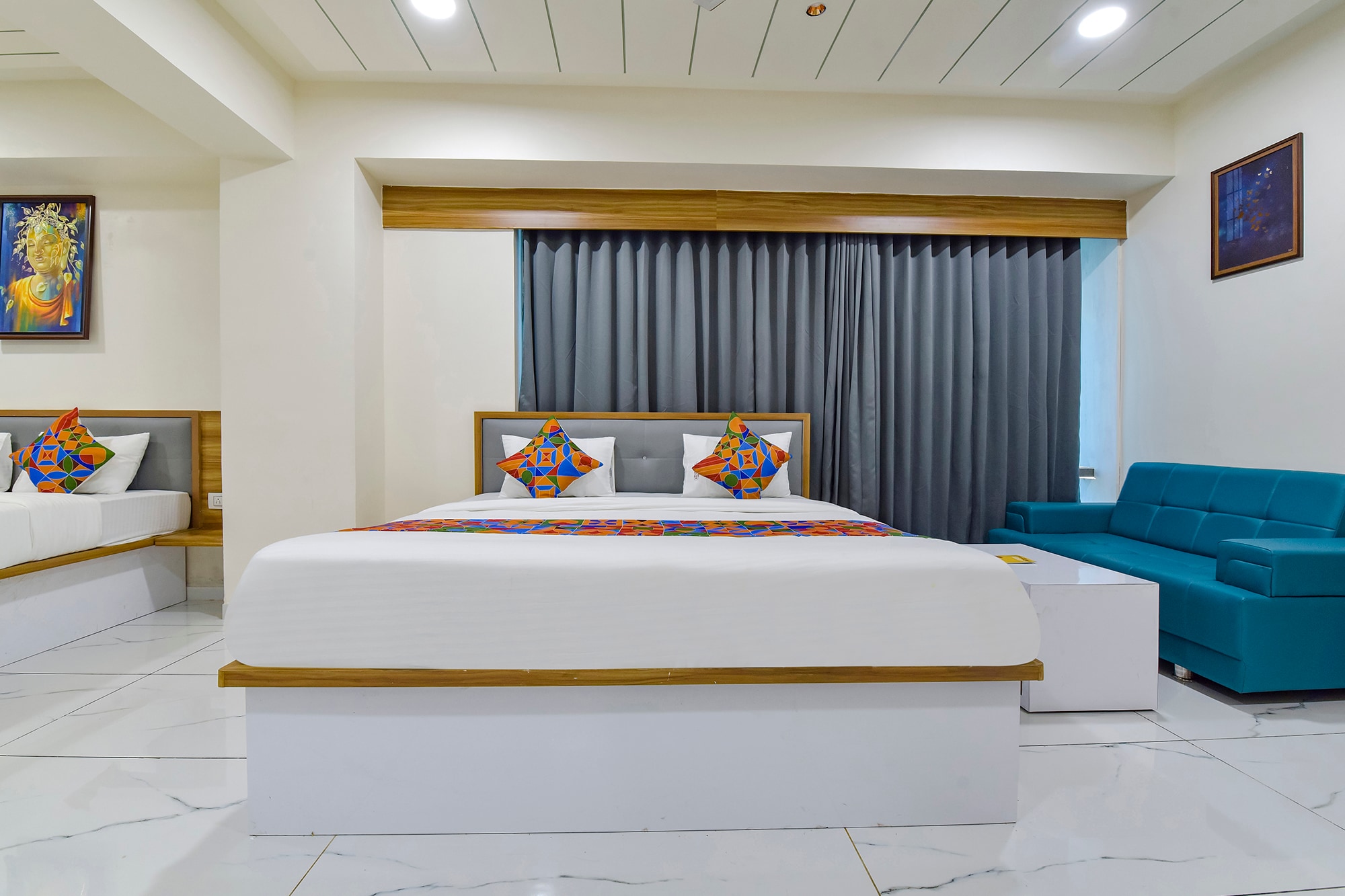 FabHotel Bliss - Inside Suryam Trade Centre - Tap to explore photos