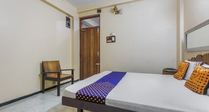 SPOT ON Thangam Lodge Room Type - Classic