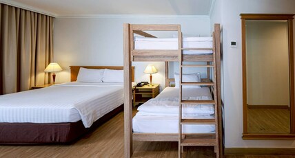 Prince Palace Hotel Bangkok Room Type - Deluxe Family Bunk Bed