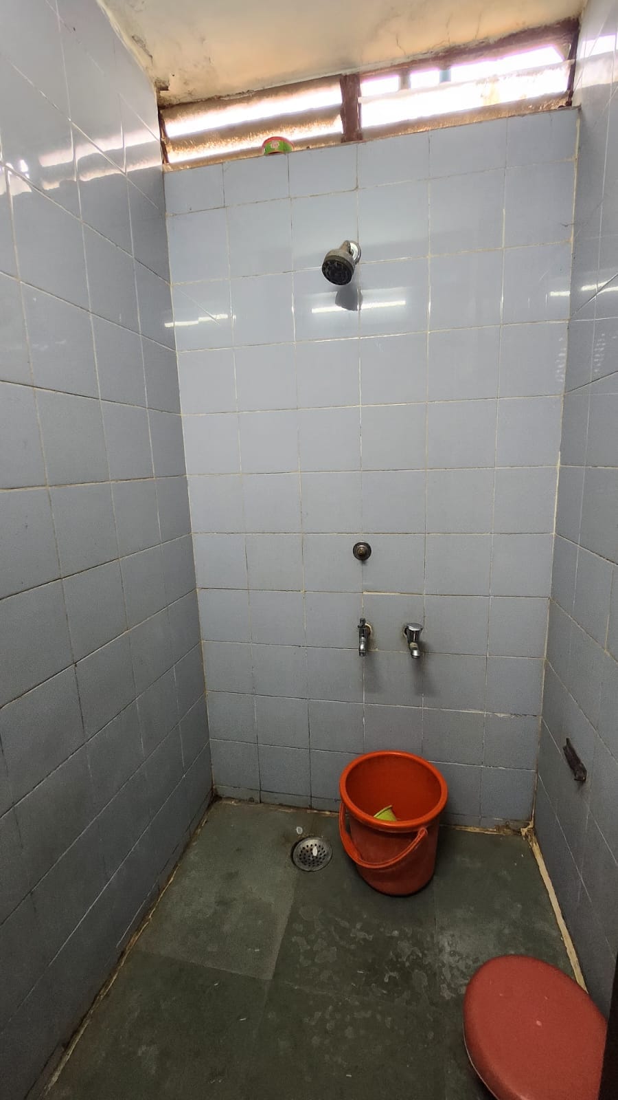 Shree Balaji Guest House - Tap to explore photos